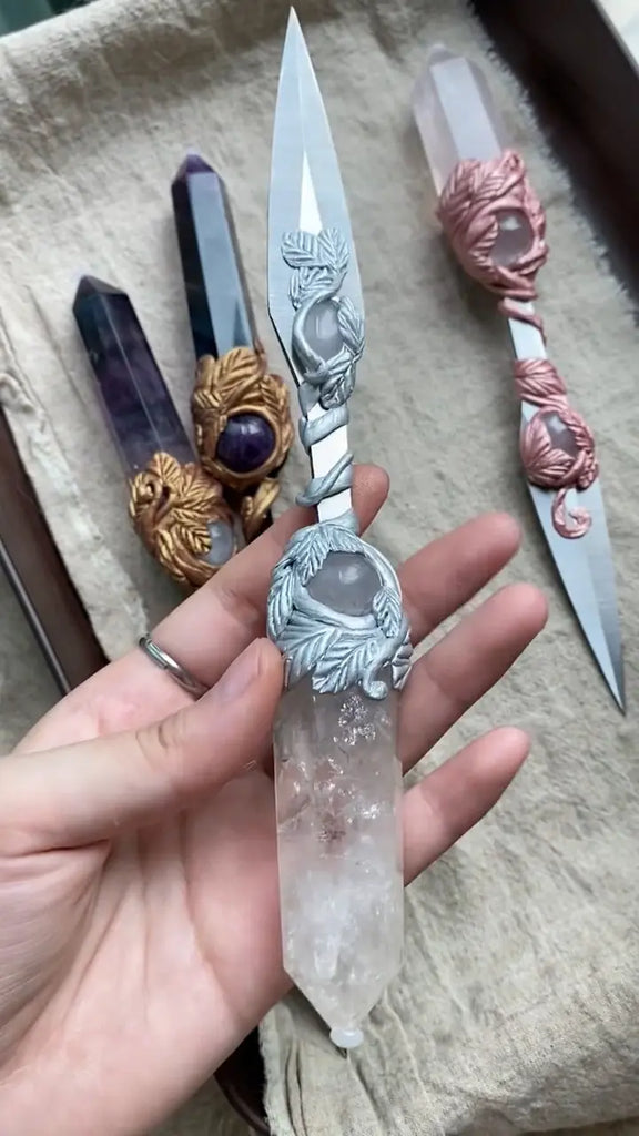 Amethyst Floral Magic Dagger | Blend of Ritual and Art Buddha padmasana