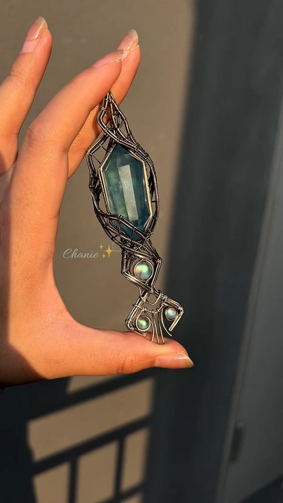 Solitude of Amaurot/necklace