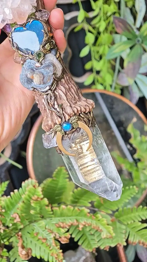 Thornmoon Amethyst Antler Scepter