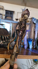 Load image into Gallery viewer, OctopusSkull Wand Buddha padmasana