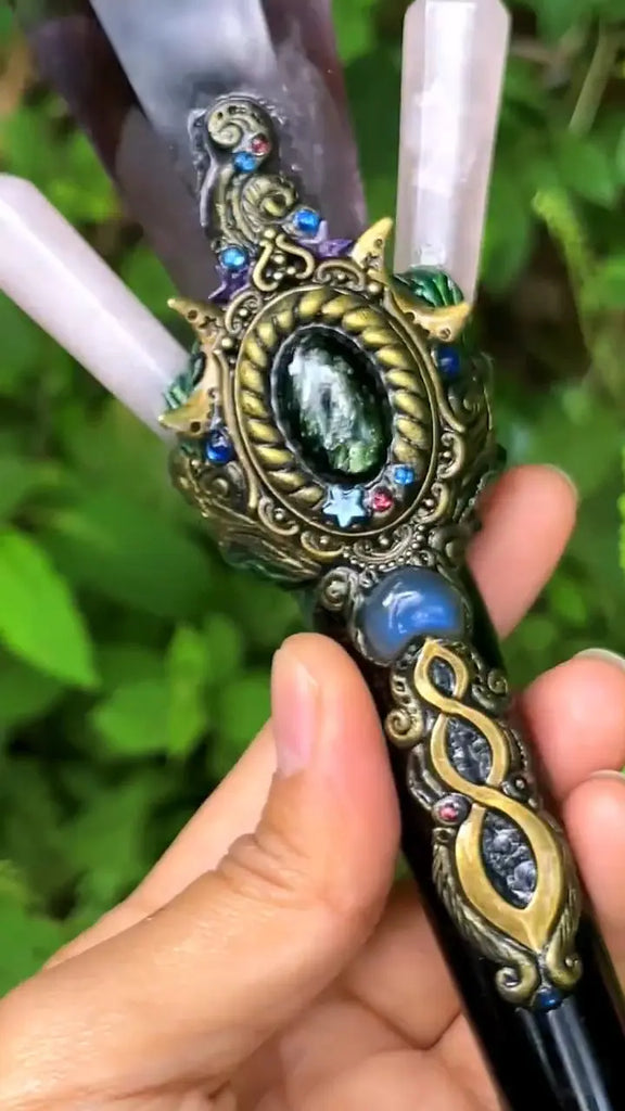 Amethyst Serpent & Luna Emerald Wand Buddha padmasana