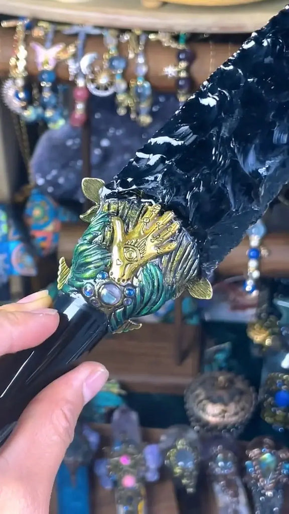Obsidian Spirit Guide Dagger | Handcrafted Ritual Tool with Labradorite & Spiritual Symbols Buddha padmasana