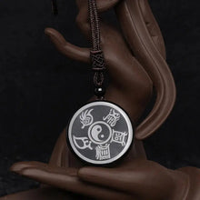 Charger l&#39;image dans la galerie, Buddha Padmasana Black Obsidian Taoism Five Sacred Mountains Nine-Character Mantra Carved Purification Yin Yang Necklace Pendant Buddha padmasana