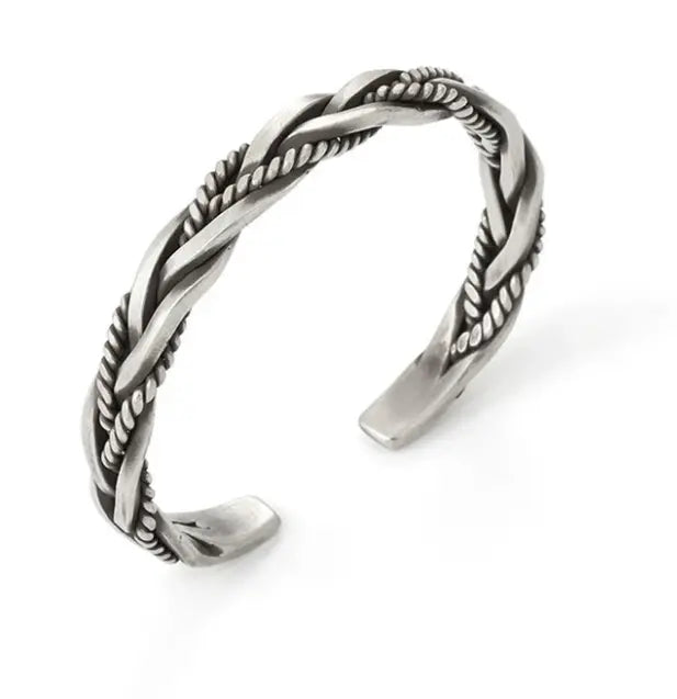 Balance Energy Retro Twisted Design Cuff Bracelet Bangle Buddha padmasana