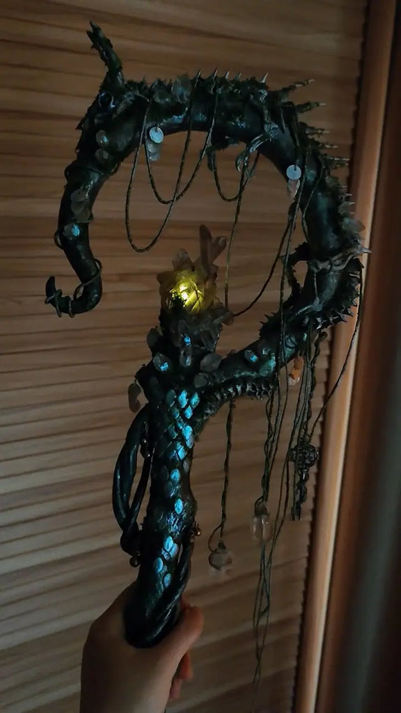 Glow Serpent Scepter Buddha padmasana
