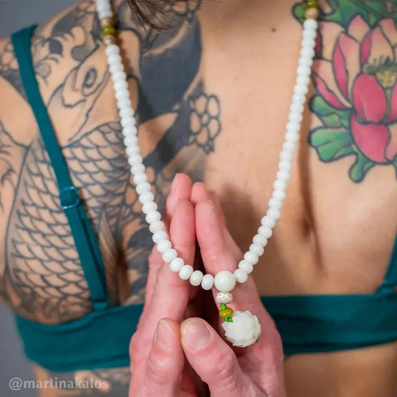 Buddha Padmasana White Jade Bodhi Lotus Mala Harmony Necklace Bracelet Buddha padmasana