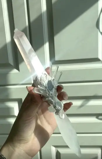 Aurora Pact · Twin Crystal Ritual Dagger Buddha padmasana